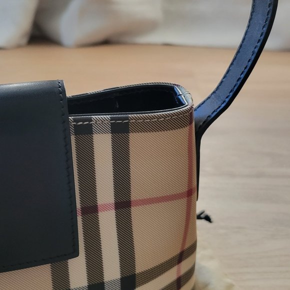 AUTHENTIC BURBERRY Nova Check Shoulderbag - Picture 5 of 7